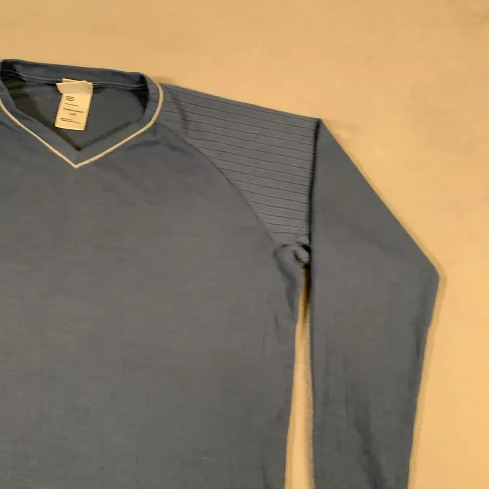 The North Face Women’s Long Sleeve Lightweight Blue Vaporwick Shirt Made USA U54 - Picture 5 of 13